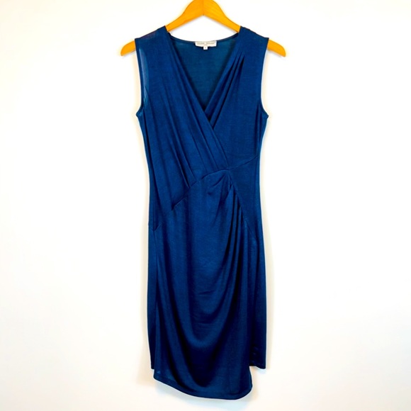 Jaune Rouge Sleeveless V-neck Asymmetrical Faux Wrap Dress - Picture 2 of 9